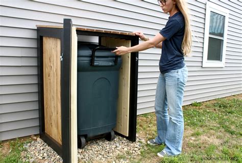 DIY Trash Can Cover {Build it with FREE PLANS!}