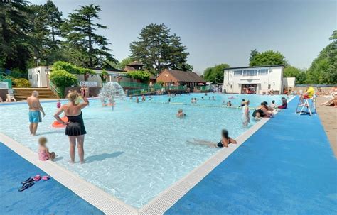 Best Public Outdoor Swimming Pools in the UK - Snaptrip