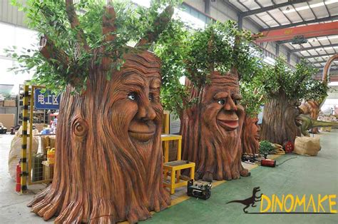 Animatronic Talking Tree Made by Dinosaur Manufacturing Factory - Dinomake