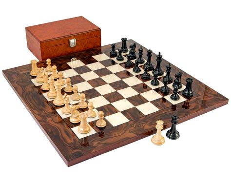 Black Sovereign Luxury Chess Set (RCPB256) | Regency Chess UK