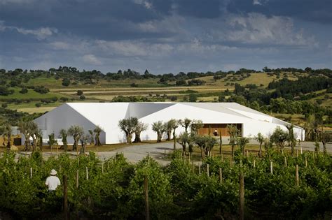 Architecture And Nature - Modern Hotel In The Vineyards, Portugal | Architecture | Architectural ...