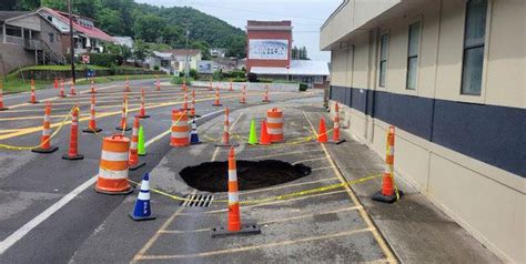 Hinton sinkhole to receive permanent repairs - WV MetroNews