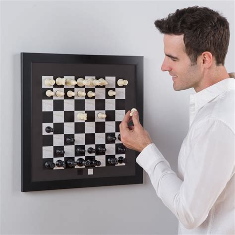 Vertical Magnetic Chess Board - The Green Head