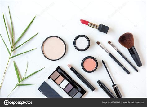 Details 100 cosmetics background images - Abzlocal.mx