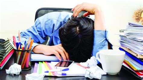 Sleep paralysis keeps night workers awake | Clamor World
