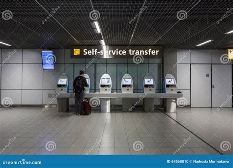 AMSTERDAM - DECEMBER 28, 2015: Airport KLM Check in Terminals Editorial Image - Image of control ...