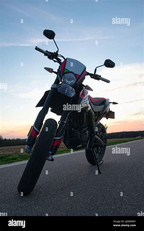 Aprilia sx 125 hi-res stock photography and images - Alamy