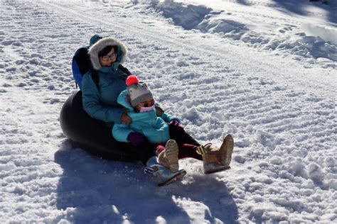 Best Snow Tubing Near Los Angeles for Kids | 4Kids.com