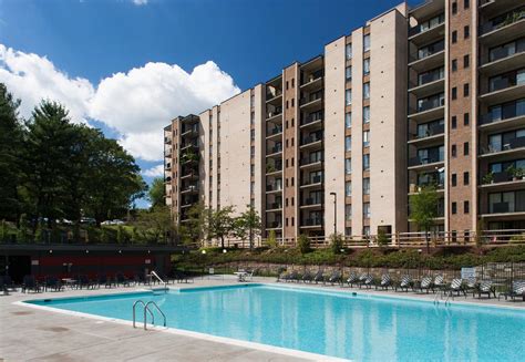 Cityside at Huntington Metro Apartments, Alexandria VA - Walk Score