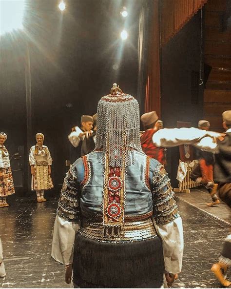 Pin by блье шмрък on Serbian and Montenegrin Folk Costumes | Folk ...