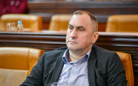 SDS traži da Petković vrati mandat "Pokaži da nisi jedan od papaka koje ...