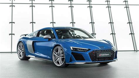 Photo Comparison: 2020 Audi R8 vs. 2015 Audi R8 - autoevolution