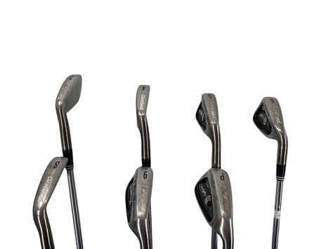 Cleveland CG7 Zip Grooves Irons | One Golf