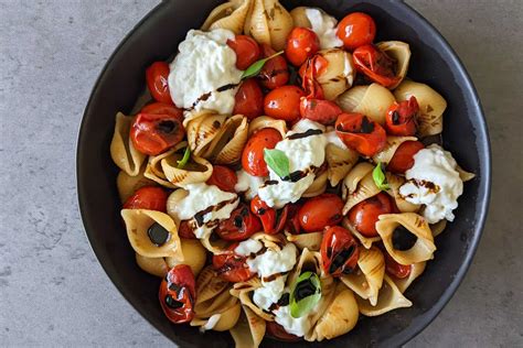 Burrata Pasta With Blistered Tomatoes • The Candid Cooks