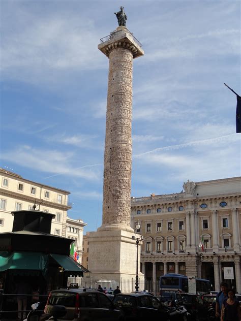 Trajan's Column | Estatuas, Italia, Tallados