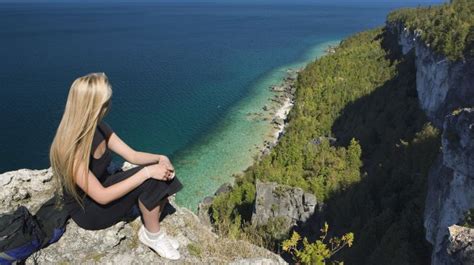 Hiking the Bruce Trail in Bruce County on the Bruce Peninsula | Hiking trails canada, Best hikes ...