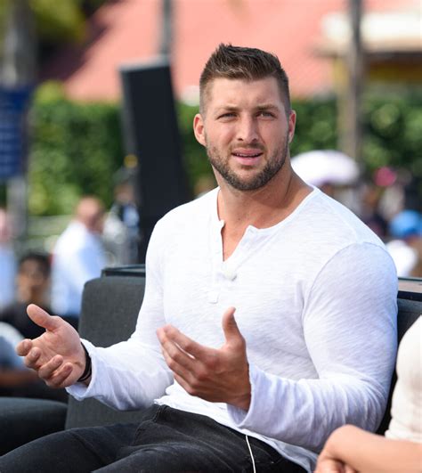 Tim Tebow Just Signed with the Mets, and Deluded Superfans Are Already Buying His Jersey - Maxim