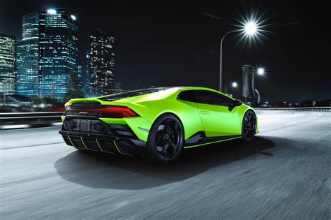 Lamborghini Huracan EVO Fluo Capsule Rear 4k Wallpaper,HD Cars ...