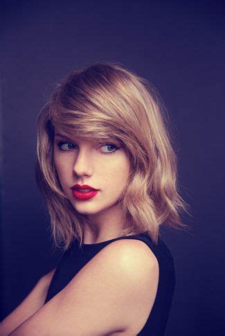 Taylor Swift Street Style, Taylor Swift 1989, Famous People Celebrities, Celebs, Portrait Shots ...