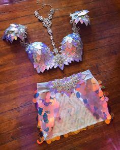 Beyond wonderland outfits