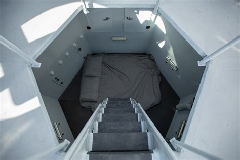 Live Like an Astronaut in This Lunar Lander-Inspired Tiny Home ...