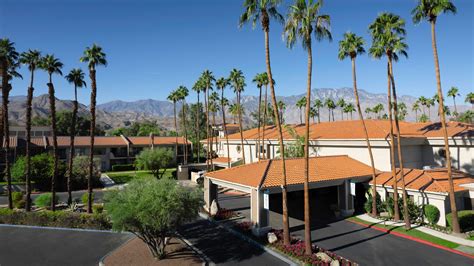 Luxury Resort Hotel Outside of Palm Springs | Desert Oasis