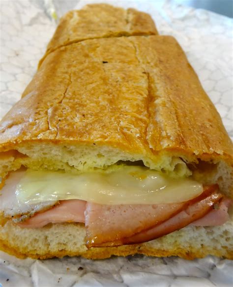 The Cuban Sandwich: Fit For A Foodie - Diane Capri - Licensed to Thrill