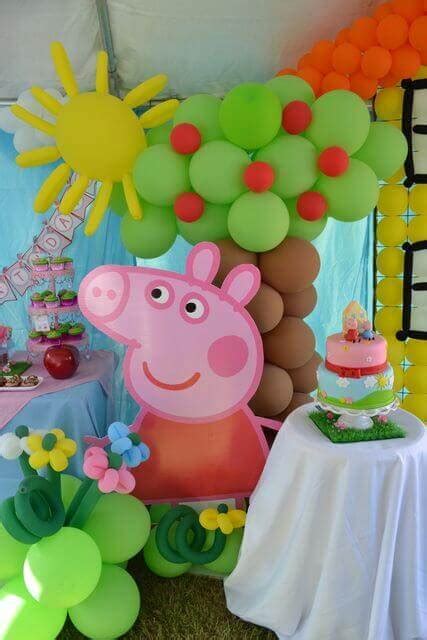 21 Fabulous Peppa Pig Party Ideas - Spaceships and Laser Beams