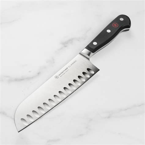 Wusthof Classic Santoku Knife - 7" Hollow Edge – Cutlery and More