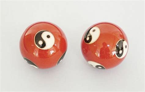 Chinese Health Balls: For Balancing Yin-Yang and Restoring Chi ...