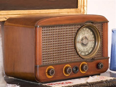 ¡Me encantan las radios antiguas! | Radio antigua, Radios, Cosas antiguas