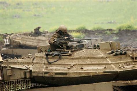 IDF Armor Merkava Tank Crew Undergoing Proficiency Course | Defense Update: