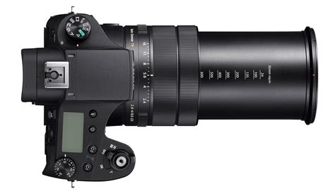 The RX10 IV updates Sony's high-end Bridge Super-zoom retaining its predecessor's 24-600mm / 25x ...