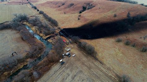 Kansas oil spill biggest in Keystone history, data shows