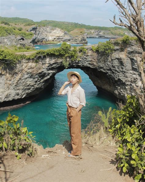 Broken Beach, Nusa Penida, Bali, Indonesia | FISHMEATDIE