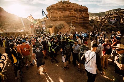 2015 Red Bull Rampage: Qualifying Highlights - BikeMag