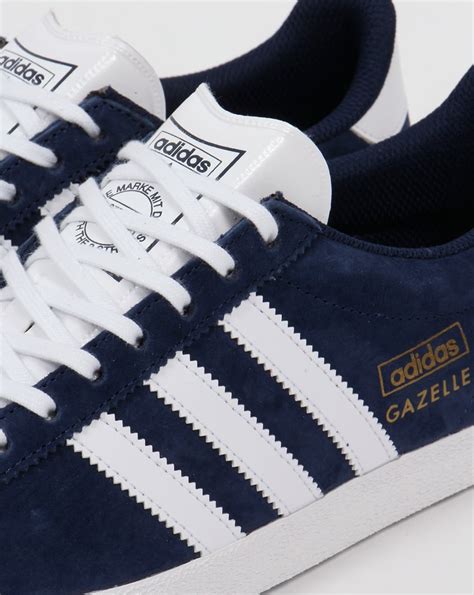 La spiaggia colore Credo adidas gazelle mens blue Armeggiare giardino lama