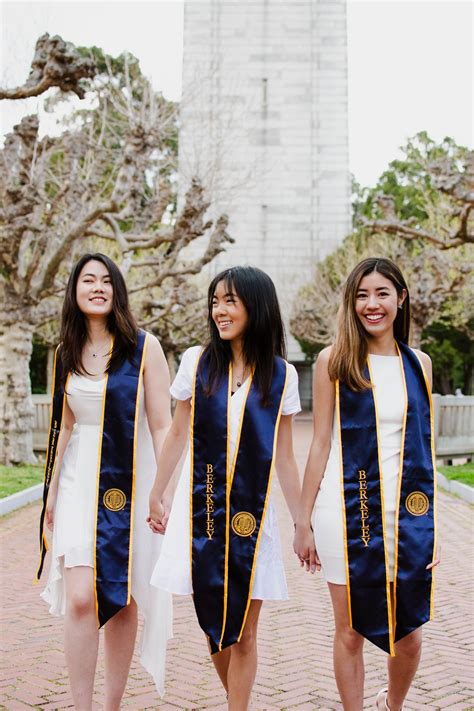 UC Berkeley Grad in 2020 | Graduation picture poses, College graduation ...