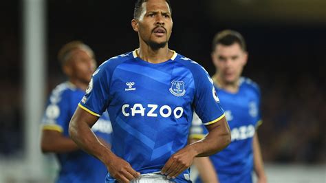 Everton flop Salomon Rondon to be axed in January transfer window.. and ...