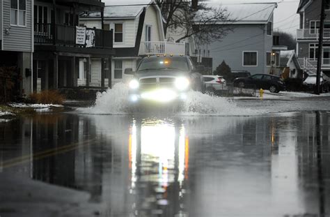 Flooding, trees and wires down across CT cause road closures - Connecticut Post