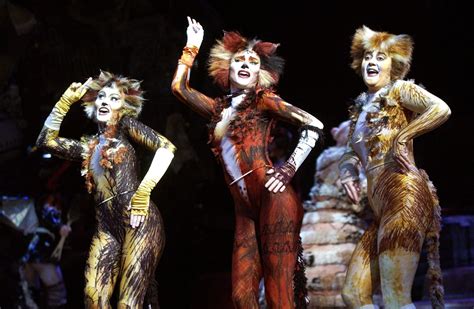 'Cats' Is Clawing Its Way Back to Broadway This Summer - Newsweek