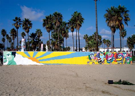 At the graffiti walls in Venice Beach — The Art of Chase