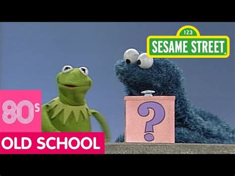 Sesame Street: Kermit And Cookie Monster And The Mystery Box - YouTube