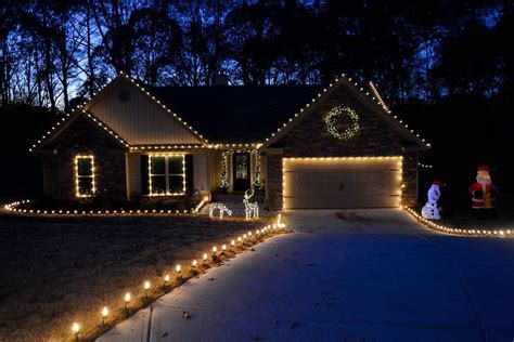 Driveway Christmas Lights • Christmas Lights Ideas