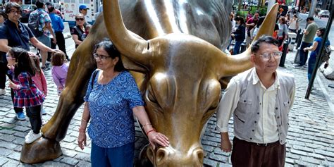 Wall Street Charging Bull Statue Attacked By Man With Banjo. Repairs to Cost $15,000 | Fortune