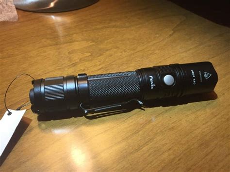 Fenix PD35 TAC Edition Flashlight Review [2022] - 1,000 Lumen Flashlight