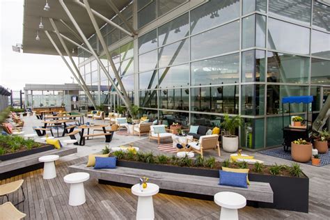 A guide to Chase airport lounges - The Points Guy