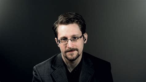 Edward Snowden tells "Axios on HBO" what he gave up to become a whistleblower - Axios