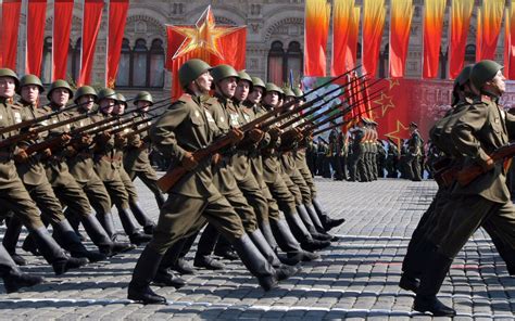 Image - Russian-Soldiers-Red-Square-Parade-Army-Military.jpg | Brotherhood of Nod Wiki | FANDOM ...