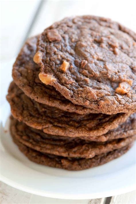 Easy Chocolate Toffee Cookies